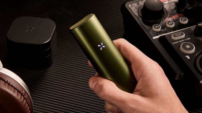Vaporisateur à herbes Pax Flow comparaison avec Pax Mini 2 Nouvelle génération